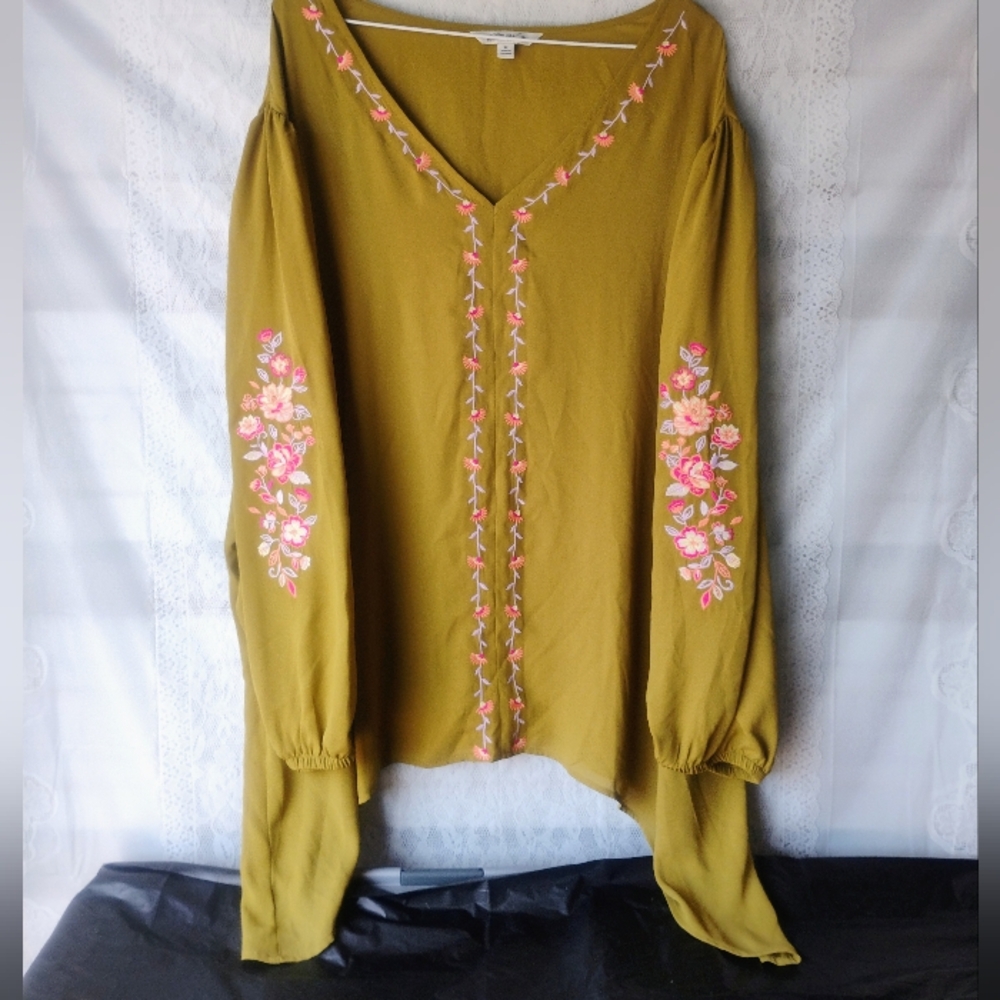 The Pioneer Woman Olive Green Blouse with Pink Floral Details Sz 3x
